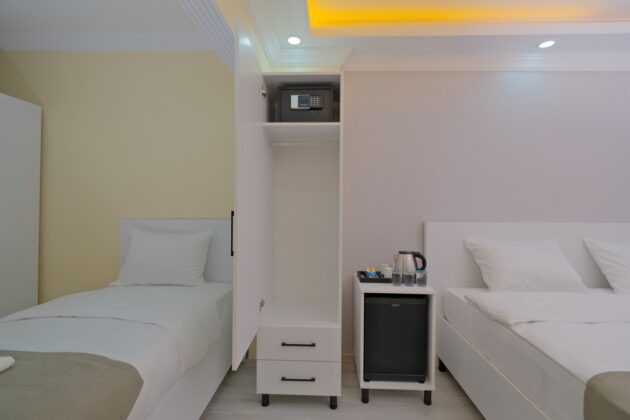 Triple Room - Image 8